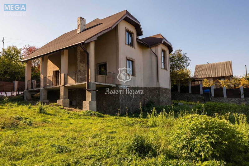 Продаж дома, 2&nbsp;поверху, 283&nbsp;кв.м, 8&nbsp;кімнат, ділянка 6,24&nbsp;соток, <a class="location-link" href="/gvozdov-selo/" title="Недвижимость Цвяхів">Гвоздів</a>, СТ Оздоблювач, 61 (изображение 1)