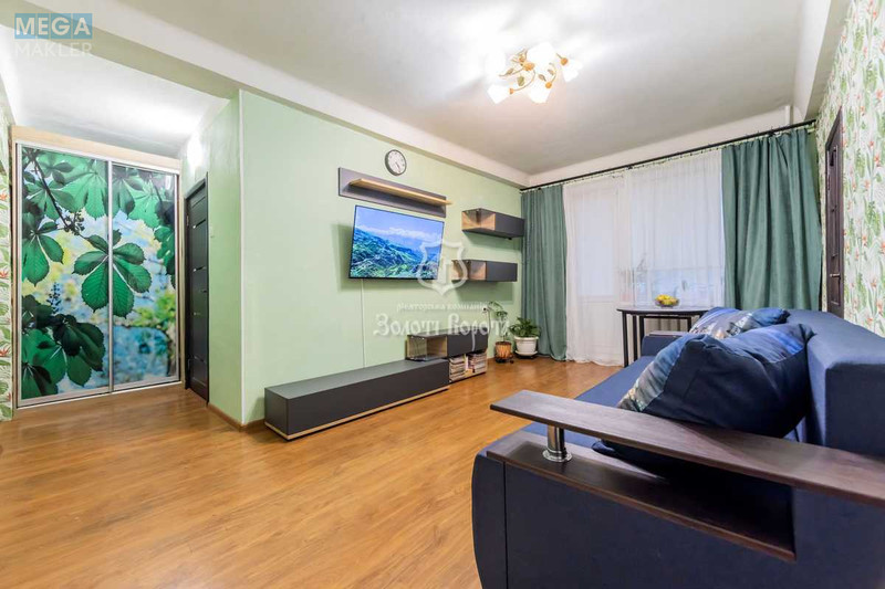 Продаж 3 кімнатної квартири (54/36/6), 2 пов. 5 пов. будинку, <a class="location-link" href="/kiev/" title="Недвижимость Київ">Київ</a>, <a class="location-link" href="/kiev/pecherskij/" title="Недвижимость Печерський район">Печерський р-н</a>, Марії Приймаченко бульв., 6а (изображение 1)