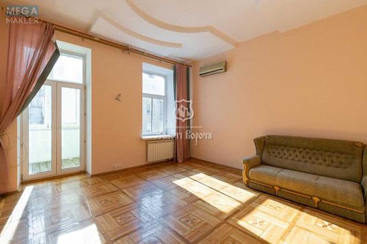 Продаж 3 кімнатної квартири (75,9/41,8/8,8), 4 пов. 5 пов. будинку, <a class="location-link" href="/kiev/" title="Недвижимость Київ">Київ</a>, <a class="location-link" href="/kiev/shevchenkovskij/" title="Недвижимость Шевченківський район">Шевченківський р-н</a>, Олеся Гончара вул., 90/92 (изображение 1)