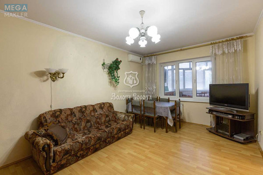 Продаж 3 кімнатної квартири (77,8/41,3/8,2), 4 пов. 16 пов. будинку, <a class="location-link" href="/kiev/" title="Недвижимость Київ">Київ</a>, <a class="location-link" href="/kiev/darnickij/" title="Недвижимость Дарницький район">Дарницький р-н</a>, Харківське шосе, 158 (изображение 1)