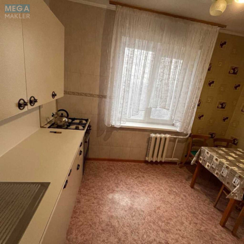 Оренда 1 кімнатної квартири, <a class="location-link" href="/kiev/" title="Недвижимость Київ">Київ</a>, <a class="location-link" href="/kiev/darnickij/" title="Недвижимость Дарницький район">Дарницький р-н</a>, Бориспільська вул., 49 (изображение 1)