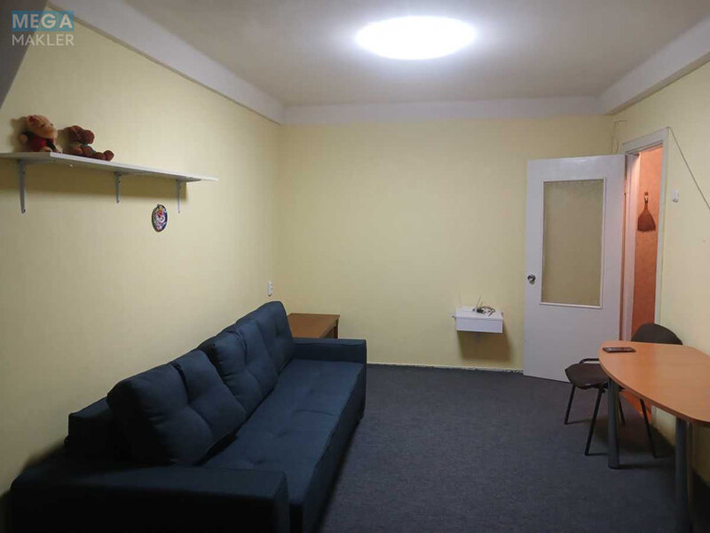 Оренда 1 кімнатної квартири, <a class="location-link" href="/kiev/" title="Недвижимость Київ">Київ</a>, <a class="location-link" href="/kiev/pecherskij/" title="Недвижимость Печерський район">Печерський р-н</a>, Дружбы Народов бульв., 3Б (изображение 1)