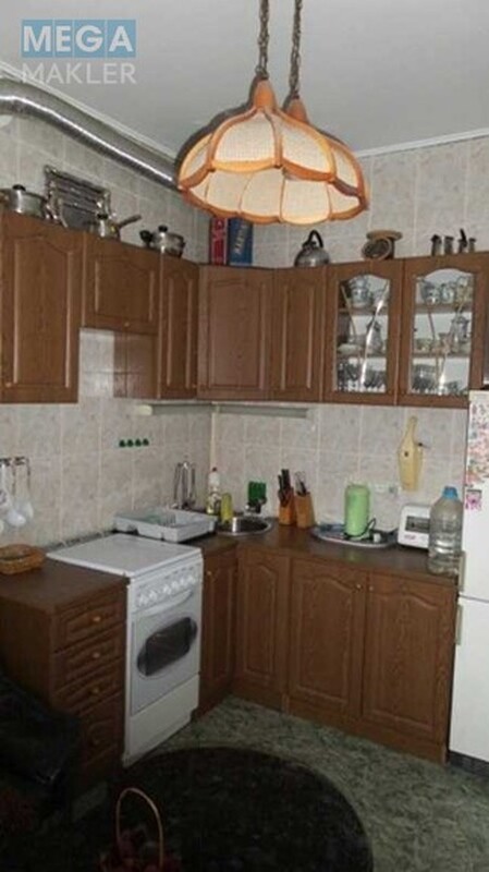 Оренда 2 кімнатної квартири, <a class="location-link" href="/kiev/" title="Недвижимость Київ">Київ</a>, <a class="location-link" href="/kiev/solomenskij/" title="Недвижимость Солом'янський район">Солом'янський р-н</a>, Валерія Лобановського вул., 7 (изображение 1)
