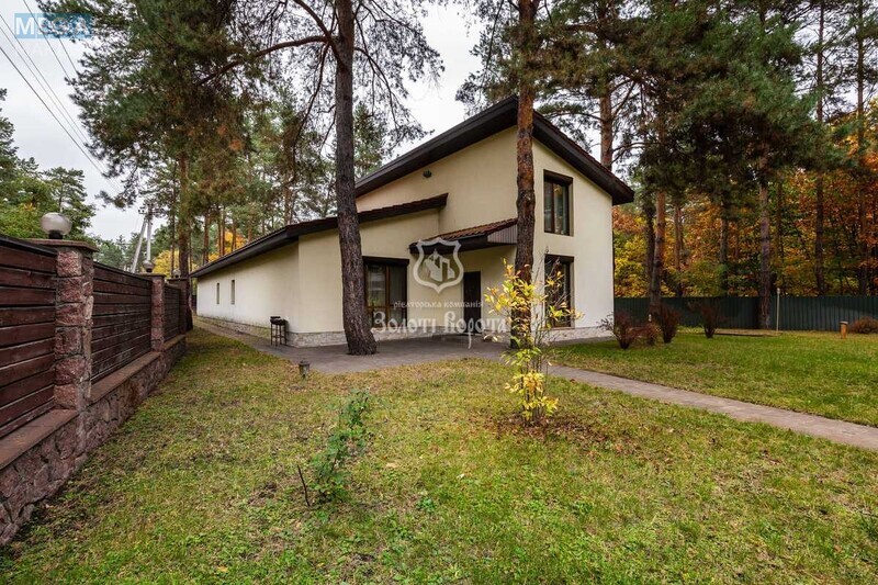 Продаж дома, 2&nbsp;поверху, 108,80&nbsp;кв.м, 2&nbsp;кімнати, ділянка 10&nbsp;соток, <a class="location-link" href="/vishenki-selo-kv/" title="Недвижимость Вишеньки">Вишеньки</a>, Пасічна, 2 (изображение 1)