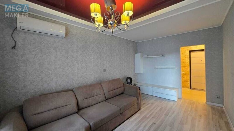 Продаж 1 кімнатної квартири (44/?/17), 2 пов. 6 пов. будинку, <a class="location-link" href="/vasilkov/" title="Недвижимость Васильків">Васильків</a>, вулиця Декабристів, 151 (изображение 1)