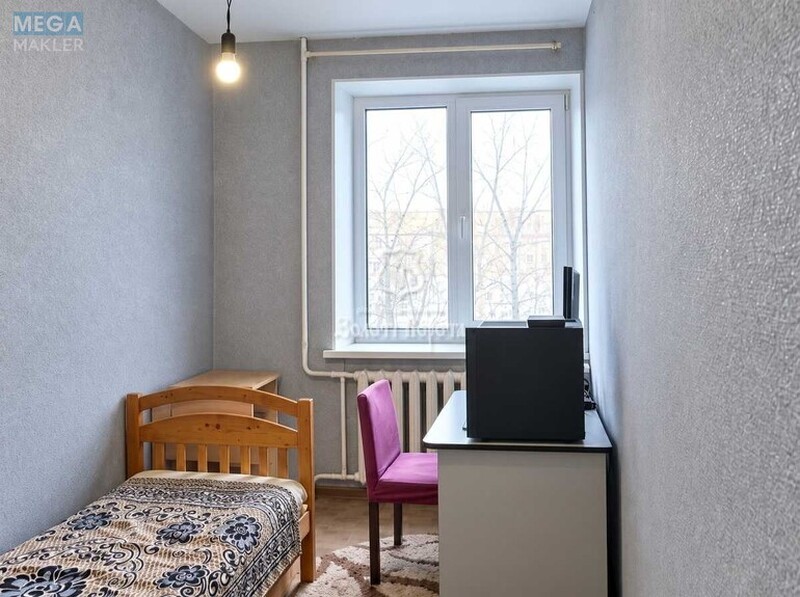 Продаж 3 кімнатної квартири (64,7/37,7/7), 7 пов. 9 пов. будинку, <a class="location-link" href="/kiev/" title="Недвижимость Київ">Київ</a>, <a class="location-link" href="/kiev/darnickij/" title="Недвижимость Дарницький район">Дарницький р-н</a>, Вереснева вул., 9 (изображение 1)