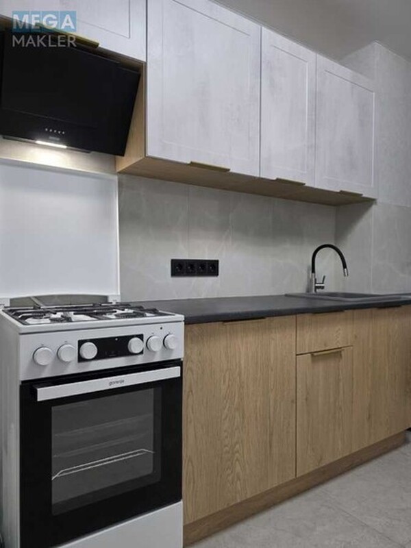 Продаж 3 кімнатної квартири (72/42/9), 1 пов. 9 пов. будинку, <a class="location-link" href="/kiev/" title="Недвижимость Київ">Київ</a>, <a class="location-link" href="/kiev/desnyanskij/" title="Недвижимость Деснянський район">Деснянський р-н</a>, Владимира Маяковского просп., 22А (изображение 1)