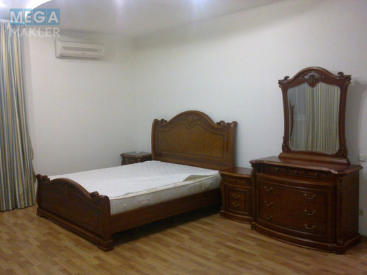 Продаж дома, 3&nbsp;поверху, 320&nbsp;кв.м, 5&nbsp;кімнат, люкс, ділянка 4&nbsp;сотки, <a class="location-link" href="/kozin/" title="Недвижимость Козин">Козин</a>, Київська, 2 (изображение 11)