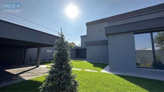 Продаж дома, 2&nbsp;поверху, 480&nbsp;кв.м, 6&nbsp;кімнат, ділянка 12&nbsp;соток, <a class="location-link" href="/gora/" title="Недвижимость Гора">Гора</a>, Квітнева, 1 (изображение 9)