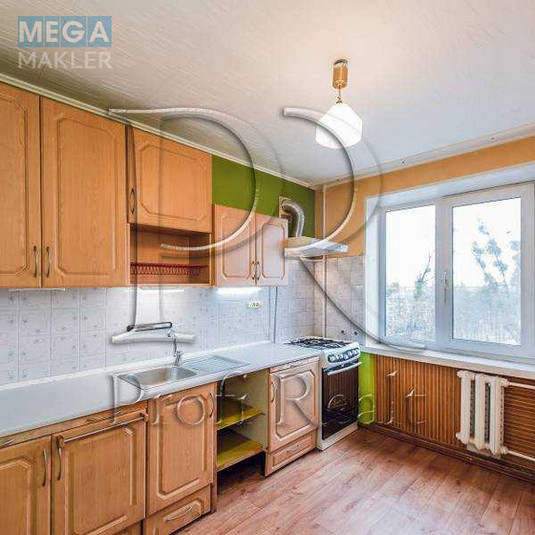 Продаж 3 кімнатної квартири (68/40/7), 6 пов. 9 пов. будинку, <a class="location-link" href="/kiev/" title="Недвижимость Київ">Київ</a>, <a class="location-link" href="/kiev/svyatoshinskij/" title="Недвижимость Святошинський район">Святошинський р-н</a>, Генерала Вітрука вул., 7А (изображение 8)