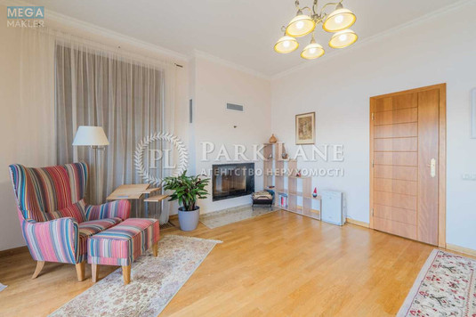 Продаж дома, 2&nbsp;поверху, 312&nbsp;кв.м, 4&nbsp;кімнати, ділянка 12&nbsp;соток, <a class="location-link" href="/procov/" title="Недвижимость Проців">Проців</a>, центральна (изображение 8)
