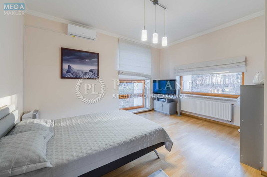 Продаж дома, 2&nbsp;поверху, 312&nbsp;кв.м, 4&nbsp;кімнати, ділянка 12&nbsp;соток, <a class="location-link" href="/procov/" title="Недвижимость Проців">Проців</a>, центральна (изображение 10)