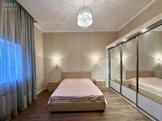 Продаж дома, 2&nbsp;поверху, 294&nbsp;кв.м, 4&nbsp;кімнати, ділянка 10&nbsp;соток, <a class="location-link" href="/borispol/" title="Недвижимость Бориспіль">Бориспіль</a>, Котляревского (изображение 18)