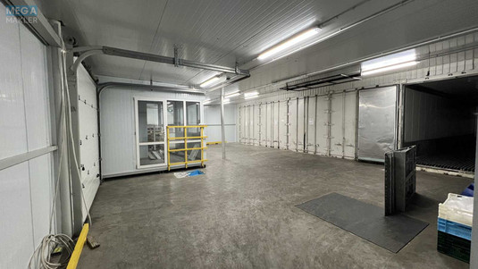 Продаж комерційної нерухомості, 2&nbsp;210&nbsp;кв.м, <a class="location-link" href="/zazimya/" title="Недвижимость Зазим'я">Зазим`я</a>, Київська, 20 (изображение 3)