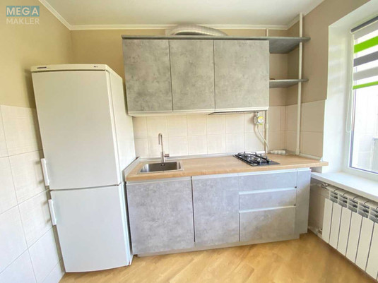 Продаж 1 кімнатної квартири (34/19/9), 4 пов. 9 пов. будинку, <a class="location-link" href="/kiev/" title="Недвижимость Київ">Київ</a>, <a class="location-link" href="/kiev/shevchenkovskij/" title="Недвижимость Шевченківський район">Шевченківський р-н</a>, Академіка Грекова вул., 15А (изображение 2)