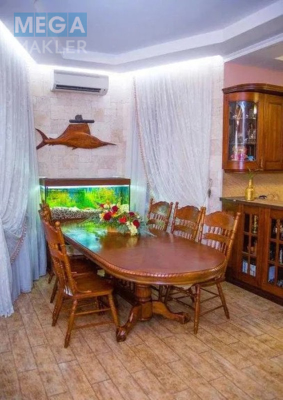 Продаж дома, 2&nbsp;поверху, 181&nbsp;кв.м, 5&nbsp;кімнат, люкс, ділянка 6&nbsp;соток, <a class="location-link" href="/avangard/" title="Недвижимость Авангард">Авангард</a>, Паркова (изображение 5)