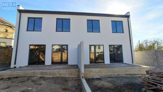 Продаж дома, 2&nbsp;поверху, 120&nbsp;кв.м, 5&nbsp;кімнат, ділянка 3&nbsp;сотки, <a class="location-link" href="/odessa/" title="Недвижимость Одеса">Одеса</a>, <a class="location-link" href="/odessa/kievskij/" title="Недвижимость Київський район">Київський р-н</a>, Небесной сотни (изображение 2)