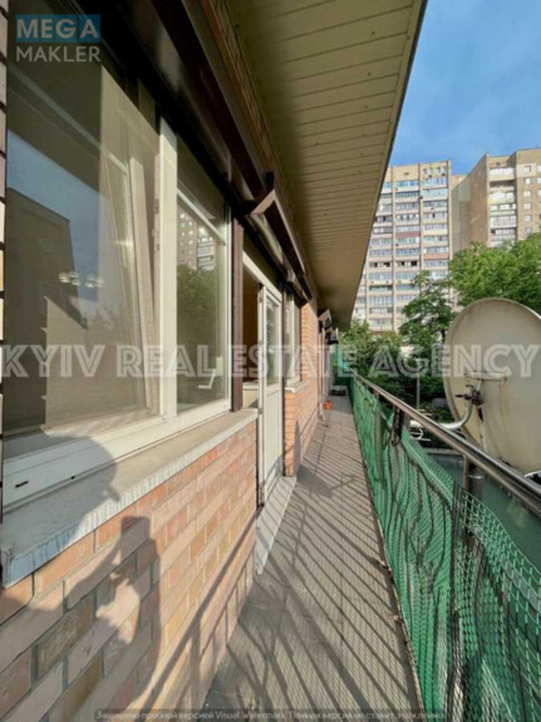 Продаж 4 кімнатної квартири (235/136/30), 2 пов. 7 пов. будинку, <a class="location-link" href="/kiev/" title="Недвижимость Київ">Київ</a>, <a class="location-link" href="/kiev/shevchenkovskij/" title="Недвижимость Шевченківський район">Шевченківський р-н</a>, Василия Дончука ул., 7 (изображение 15)