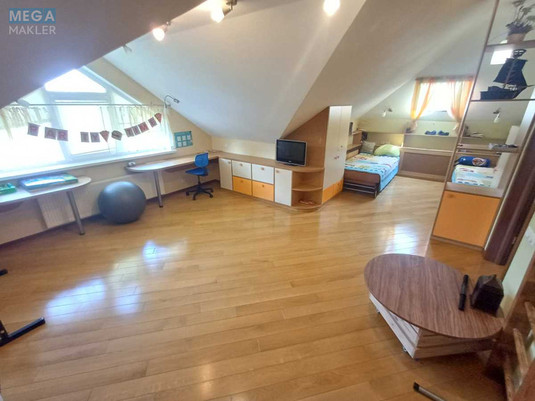 Продаж дома, 2&nbsp;поверху, 280&nbsp;кв.м, 6&nbsp;кімнат, ділянка 20&nbsp;соток, <a class="location-link" href="/brovary/" title="Недвижимость Бровари">Бровари</a>, Злагоди, 9 (изображение 13)