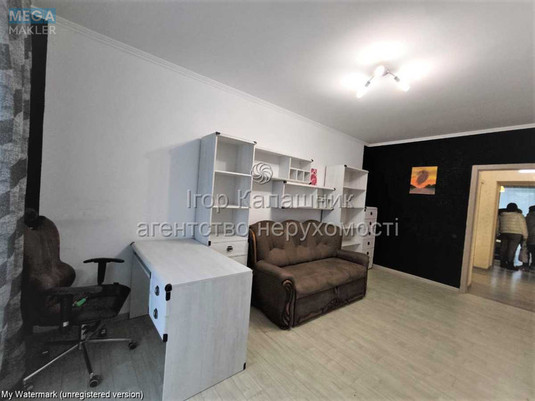 Продаж 3 кімнатної квартири (85/50/11), 8 пов. 12 пов. будинку, <a class="location-link" href="/chajki-selo-kv/" title="Недвижимость Чайки">Чайки</a>, Лобановського, 27 (изображение 8)
