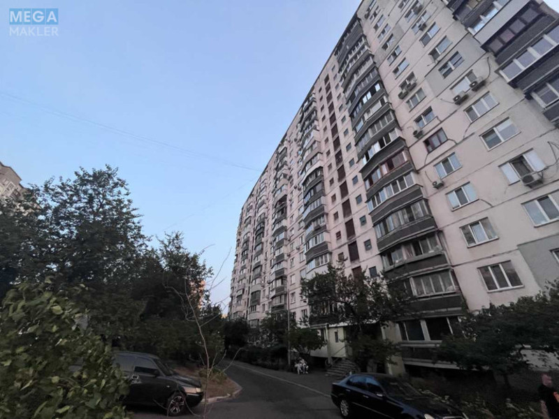 Продаж 3 кімнатної квартири (70/44/8), 10 пов. 16 пов. будинку, <a class="location-link" href="/kiev/" title="Недвижимость Київ">Київ</a>, <a class="location-link" href="/kiev/dneprovskij/" title="Недвижимость Дніпровський район">Дніпровський р-н</a>, Челябинская ул., 15 (изображение 2)