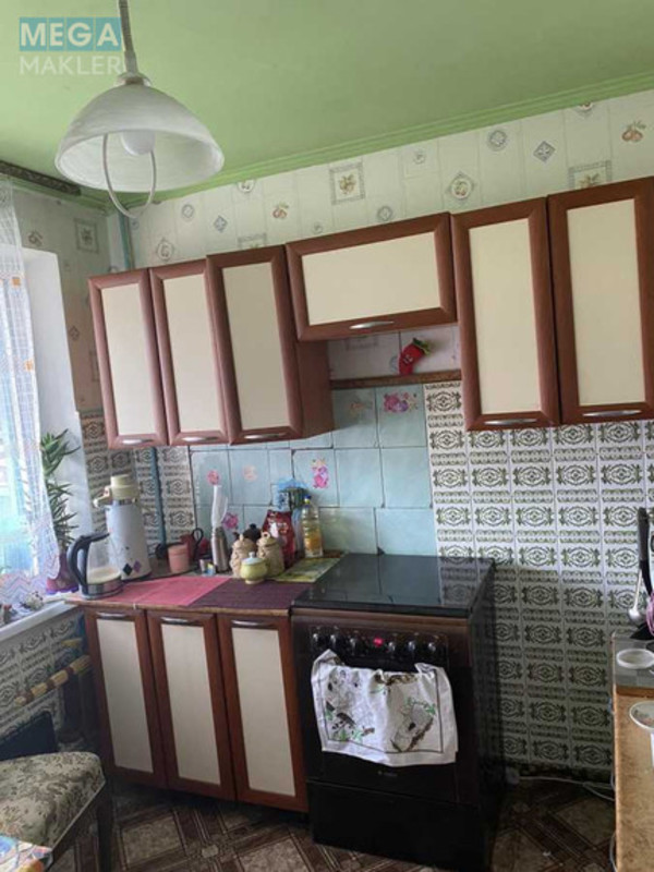 Продаж 3 кімнатної квартири (70/44/8), 10 пов. 16 пов. будинку, <a class="location-link" href="/kiev/" title="Недвижимость Київ">Київ</a>, <a class="location-link" href="/kiev/dneprovskij/" title="Недвижимость Дніпровський район">Дніпровський р-н</a>, Челябинская ул., 15 (изображение 6)