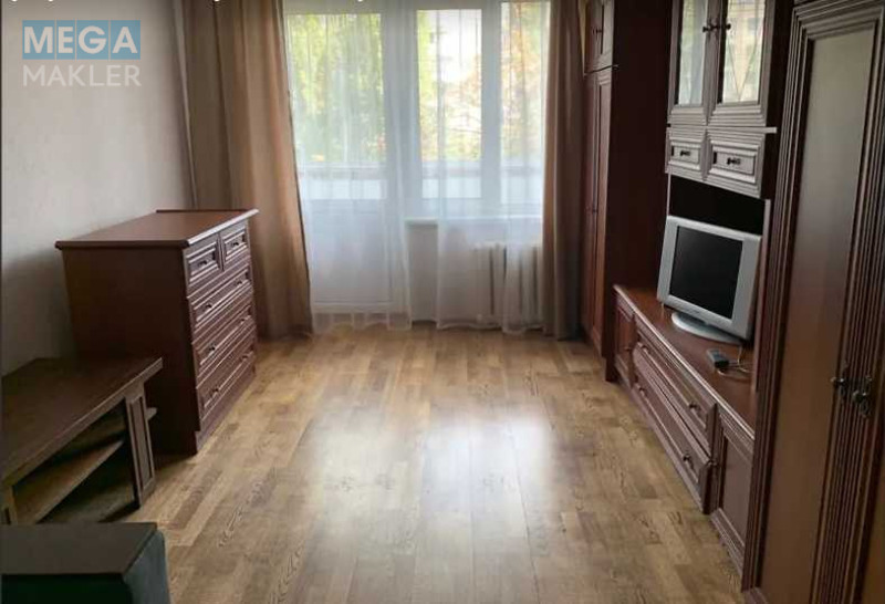 Продаж 1 кімнатної квартири (33/?/7), 5 пов. 9 пов. будинку, <a class="location-link" href="/kiev/" title="Недвижимость Київ">Київ</a>, <a class="location-link" href="/kiev/svyatoshinskij/" title="Недвижимость Святошинський район">Святошинський р-н</a>, Володимира Покотила вул. (изображение 6)