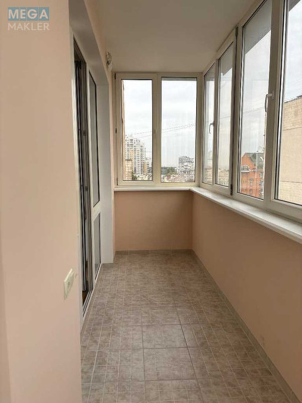 Продаж 3 кімнатної квартири (102/55/17), 10 пов. 10 пов. будинку, <a class="location-link" href="/kiev/" title="Недвижимость Київ">Київ</a>, <a class="location-link" href="/kiev/pecherskij/" title="Недвижимость Печерський район">Печерський р-н</a>, Іпсилантіївський пров., 5 (изображение 9)