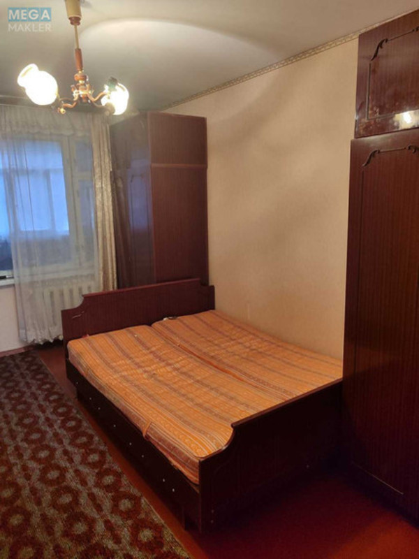 Продаж 3 кімнатної квартири (70/43/7), 1 пов. 9 пов. будинку, <a class="location-link" href="/smela/" title="Недвижимость Сміла">Сміла</a>, Ленина (изображение 13)