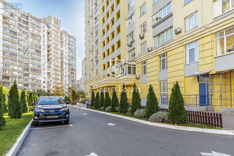 Продаж комерційної нерухомості, 72&nbsp;кв.м, под офис, <a class="location-link" href="/kiev/" title="Недвижимость Київ">Київ</a>, <a class="location-link" href="/kiev/desnyanskij/" title="Недвижимость Деснянський район">Деснянський р-н</a>, Радунська вул., 30 (изображение 11)