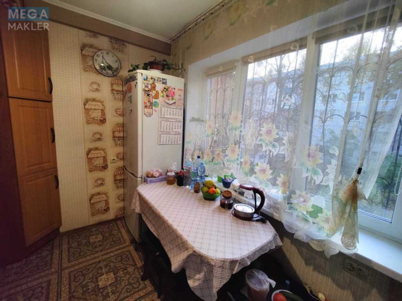 Продаж 3 кімнатної квартири (61/45/8), 2 пов. 5 пов. будинку, <a class="location-link" href="/kiev/" title="Недвижимость Київ">Київ</a>, <a class="location-link" href="/kiev/shevchenkovskij/" title="Недвижимость Шевченківський район">Шевченківський р-н</a>, Саратовская ул., 53/31 (изображение 11)