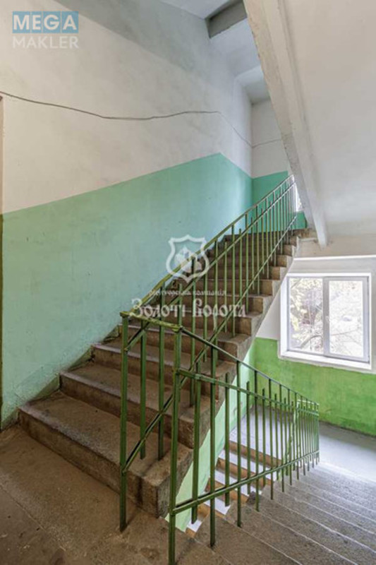 Продаж 3 кімнатної квартири (22,3/?/?), 3 пов. 4 пов. будинку, <a class="location-link" href="/kiev/" title="Недвижимость Київ">Київ</a>, <a class="location-link" href="/kiev/podolskij/" title="Недвижимость Подільський район">Подільський р-н</a>, Сирецька вул., 30 (изображение 6)