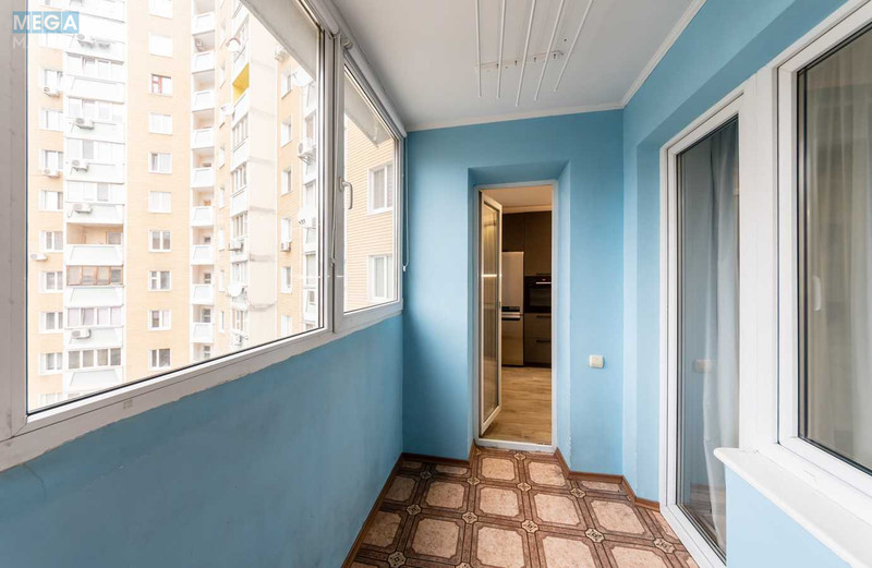 Продаж 3 кімнатної квартири (94/47/14), 7 пов. 16 пов. будинку, <a class="location-link" href="/kiev/" title="Недвижимость Київ">Київ</a>, <a class="location-link" href="/kiev/solomenskij/" title="Недвижимость Солом'янський район">Солом'янський р-н</a>, Леваневского ул., 9 (изображение 5)