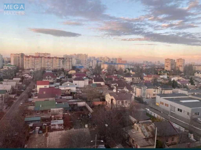 Продаж 5 кімнатної квартири (210/?/11), 9 пов. 10 пов. будинку, <a class="location-link" href="/odessa/" title="Недвижимость Одеса">Одеса</a>, <a class="location-link" href="/odessa/kievskij/" title="Недвижимость Київський район">Київський р-н</a>, Левітана, 79 (изображение 21)