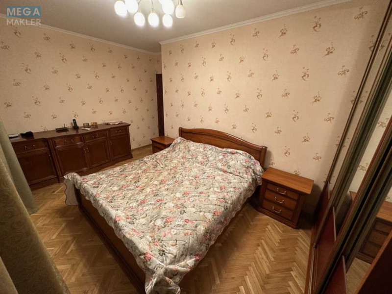 Продаж 3 кімнатної квартири (79,5/49/8,8), 13 пов. 14 пов. будинку, <a class="location-link" href="/kiev/" title="Недвижимость Київ">Київ</a>, <a class="location-link" href="/kiev/pecherskij/" title="Недвижимость Печерський район">Печерський р-н</a>, Леси Украинки бульв., 9В (изображение 19)