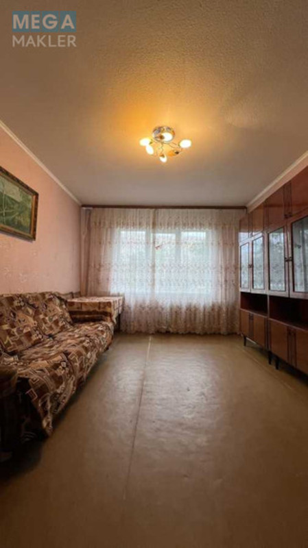 Продаж 3 кімнатної квартири (67/42/8), 1 пов. 9 пов. будинку, <a class="location-link" href="/kiev/" title="Недвижимость Київ">Київ</a>, <a class="location-link" href="/kiev/darnickij/" title="Недвижимость Дарницький район">Дарницький р-н</a>, Николая Бажана просп., 9Б (изображение 4)