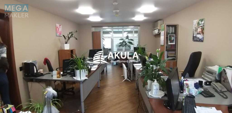 Продаж комерційної нерухомості, 406&nbsp;кв.м, под офис, <a class="location-link" href="/kiev/" title="Недвижимость Київ">Київ</a>, <a class="location-link" href="/kiev/goloseevskij/" title="Недвижимость Голосіївський район">Голосіївський р-н</a>, Антоновича вул. (изображение 13)