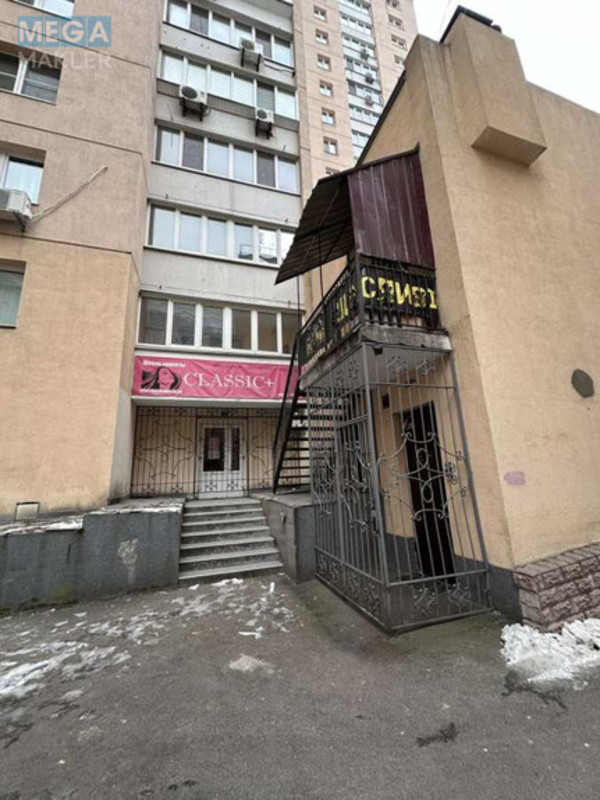 Продаж комерційної нерухомості, 258&nbsp;кв.м, под офис, <a class="location-link" href="/kiev/" title="Недвижимость Київ">Київ</a>, <a class="location-link" href="/kiev/dneprovskij/" title="Недвижимость Дніпровський район">Дніпровський р-н</a>, Дарницкий бульв., 8 (изображение 12)