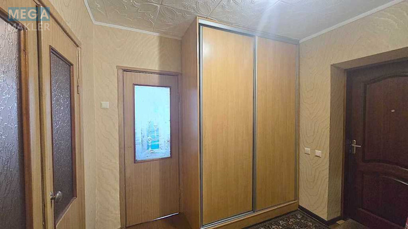 Продаж 3 кімнатної квартири (60/?/7), 5 пов. 5 пов. будинку, <a class="location-link" href="/borispol/" title="Недвижимость Бориспіль">Бориспіль</a>, Глебова, 1 (изображение 18)