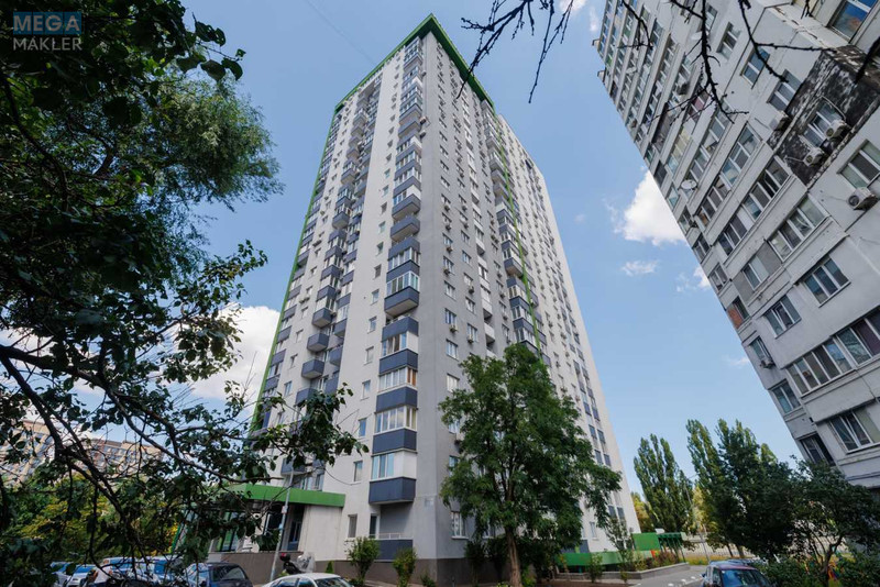 Продаж 3 кімнатної квартири (83/50/11), 23 пов. 24 пов. будинку, <a class="location-link" href="/kiev/" title="Недвижимость Київ">Київ</a>, <a class="location-link" href="/kiev/goloseevskij/" title="Недвижимость Голосіївський район">Голосіївський р-н</a>, Теремківська вул., 3а (изображение 3)