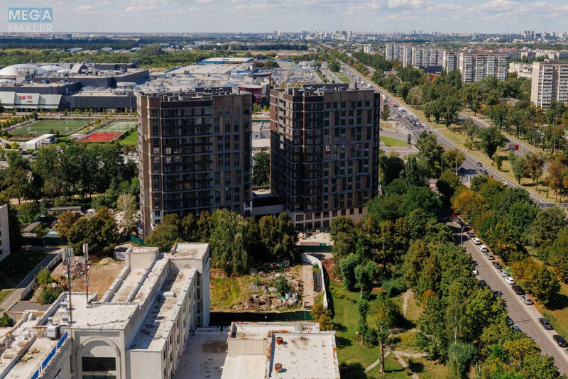 Продаж 3 кімнатної квартири (83/50/11), 23 пов. 24 пов. будинку, <a class="location-link" href="/kiev/" title="Недвижимость Київ">Київ</a>, <a class="location-link" href="/kiev/goloseevskij/" title="Недвижимость Голосіївський район">Голосіївський р-н</a>, Теремківська вул., 3а (изображение 16)