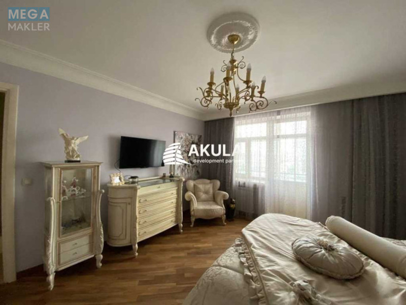 Продаж 3 кімнатної квартири (107/73/34), 5 пов. 9 пов. будинку, <a class="location-link" href="/kiev/" title="Недвижимость Київ">Київ</a>, <a class="location-link" href="/kiev/podolskij/" title="Недвижимость Подільський район">Подільський р-н</a>, Ярославский пер. (изображение 2)