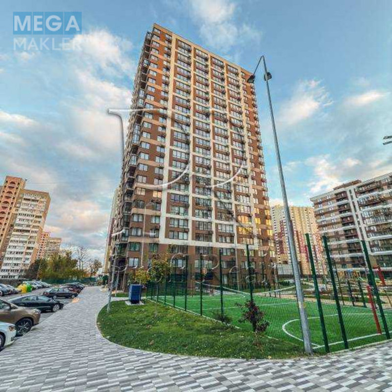 Продаж 3 кімнатної квартири (83/40/20), 21 пов. 25 пов. будинку, <a class="location-link" href="/kiev/" title="Недвижимость Київ">Київ</a>, <a class="location-link" href="/kiev/podolskij/" title="Недвижимость Подільський район">Подільський р-н</a>, Олександра Олеся вулиця, 2В (изображение 4)