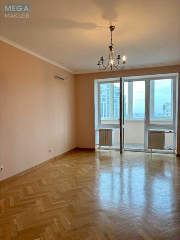 Продаж 3 кімнатної квартири (102/55/17), 10 пов. 10 пов. будинку, <a class="location-link" href="/kiev/" title="Недвижимость Київ">Київ</a>, <a class="location-link" href="/kiev/pecherskij/" title="Недвижимость Печерський район">Печерський р-н</a>, Іпсилантіївський пров., 5 (изображение 4)