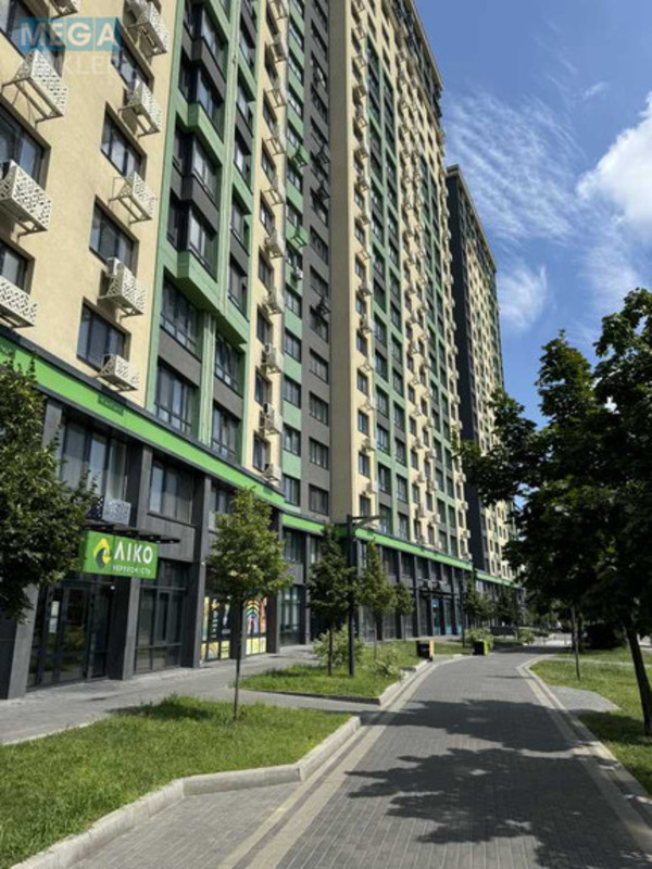 Продаж 3 кімнатної квартири (100/55/19), 23 пов. 24 пов. будинку, <a class="location-link" href="/kiev/" title="Недвижимость Київ">Київ</a>, <a class="location-link" href="/kiev/goloseevskij/" title="Недвижимость Голосіївський район">Голосіївський р-н</a>, Михаила Максимовича ул., 32а (изображение 2)