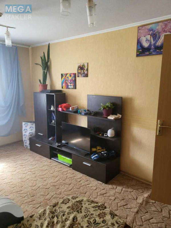 Продаж дома, 2&nbsp;поверху, 113&nbsp;кв.м, 5&nbsp;кімнат, ділянка 4&nbsp;сотки, <a class="location-link" href="/kiev/" title="Недвижимость Київ">Київ</a>, <a class="location-link" href="/kiev/obolonskij/" title="Недвижимость Оболонський район">Оболонський р-н</a>, Богатырская ул. (изображение 22)