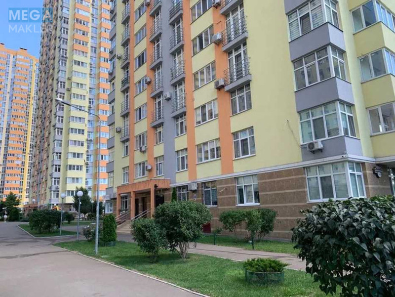 Продаж 3 кімнатної квартири (84/48/28), 23 пов. 25 пов. будинку, <a class="location-link" href="/kiev/" title="Недвижимость Київ">Київ</a>, <a class="location-link" href="/kiev/obolonskij/" title="Недвижимость Оболонський район">Оболонський р-н</a>, Семьи Кульженков ул., 31а (изображение 22)