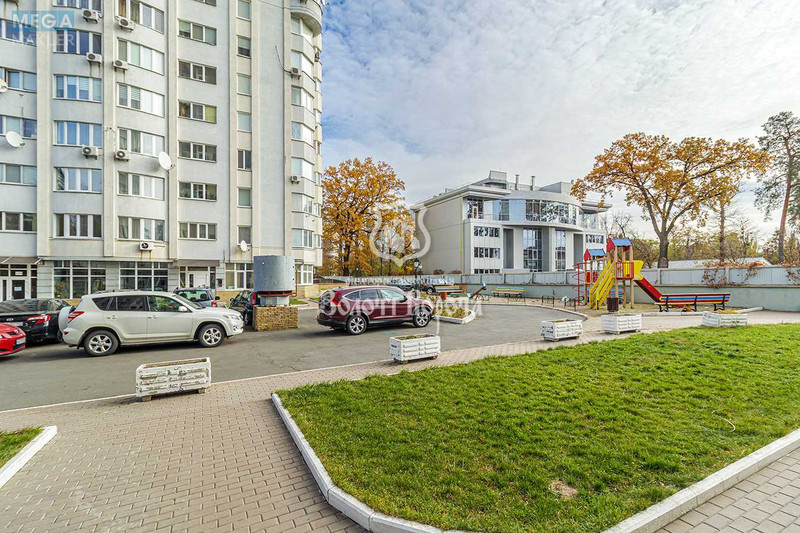 Продаж 2 кімнатної квартири (82/42/16), 11 пов. 25 пов. будинку, <a class="location-link" href="/kiev/" title="Недвижимость Київ">Київ</a>, <a class="location-link" href="/kiev/svyatoshinskij/" title="Недвижимость Святошинський район">Святошинський р-н</a>, Верховинна вул., 37 (изображение 17)