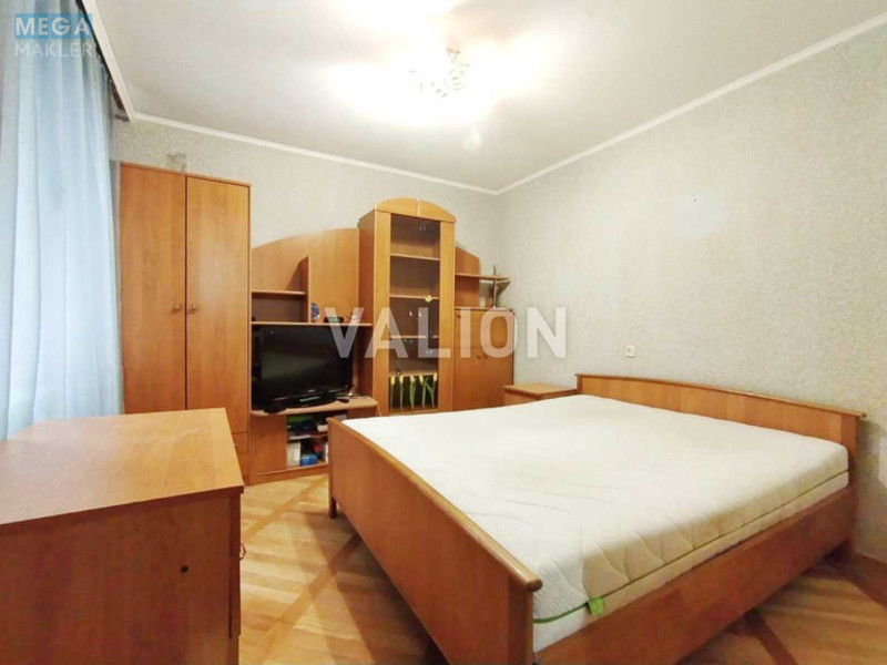 Продаж 4 кімнатної квартири (89/54/9), 14 пов. 18 пов. будинку, <a class="location-link" href="/kiev/" title="Недвижимость Київ">Київ</a>, <a class="location-link" href="/kiev/darnickij/" title="Недвижимость Дарницький район">Дарницький р-н</a>, Лариси Руденко вул., 3-б (изображение 9)