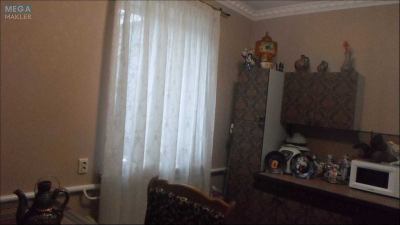 Продаж дома, 3&nbsp;поверху, 700&nbsp;кв.м, 10&nbsp;кімнат, ділянка 5&nbsp;соток, <a class="location-link" href="/kiev/" title="Недвижимость Київ">Київ</a>, <a class="location-link" href="/kiev/shevchenkovskij/" title="Недвижимость Шевченківський район">Шевченківський р-н</a>, Академика Щусева ул. (изображение 6)